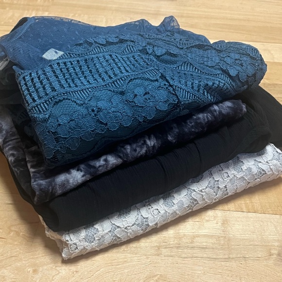 Curated Bundle - Picture 4 of 16